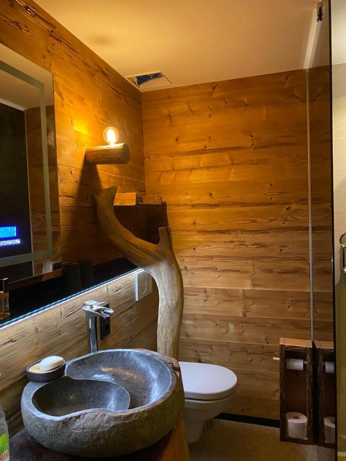 Naturforsthaus Ferienwohnung Fuer Hunde- Und Tierverbundene Menschen Preitenegg 外观 照片